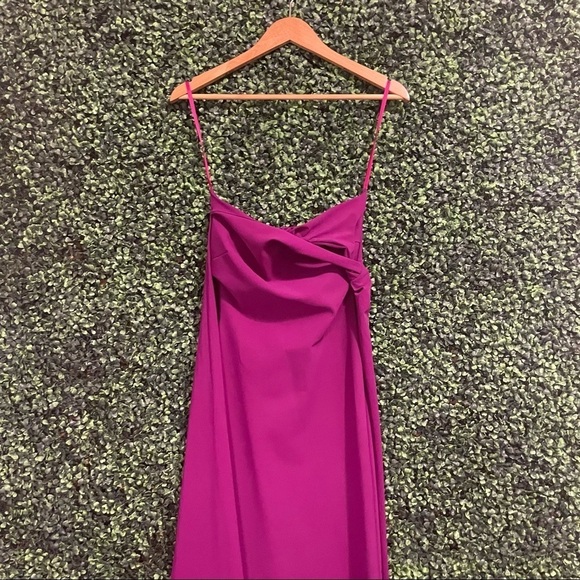 La Petite Robe di Chiara Boni
Purple Back Drape Gown - Picture 7 of 7
